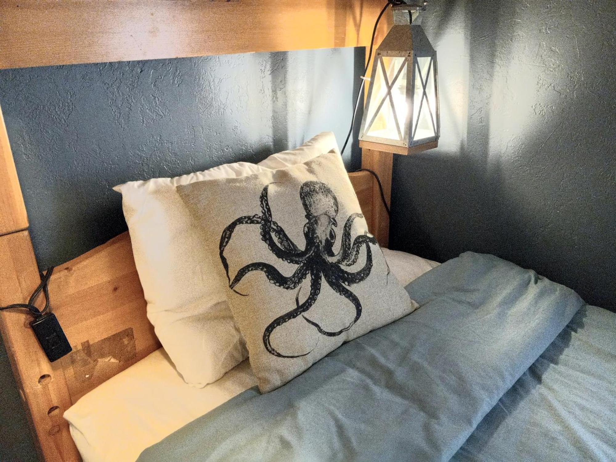 The Goulding Cottage And Farm - 4 Beds, 3 Baths Henrieville Esterno foto